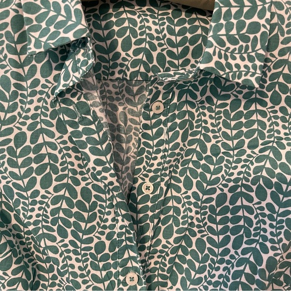 Boden Dress with Button Front and Pockets, 4. Matching ribbon belt. - Picture 5 of 11